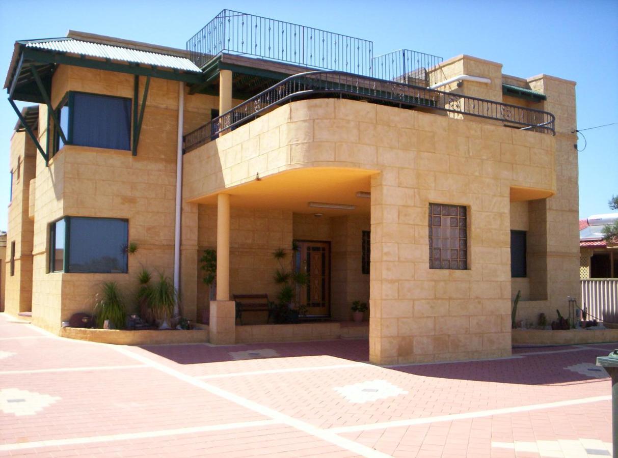 Shark Bay Views B & B Denham Exterior photo